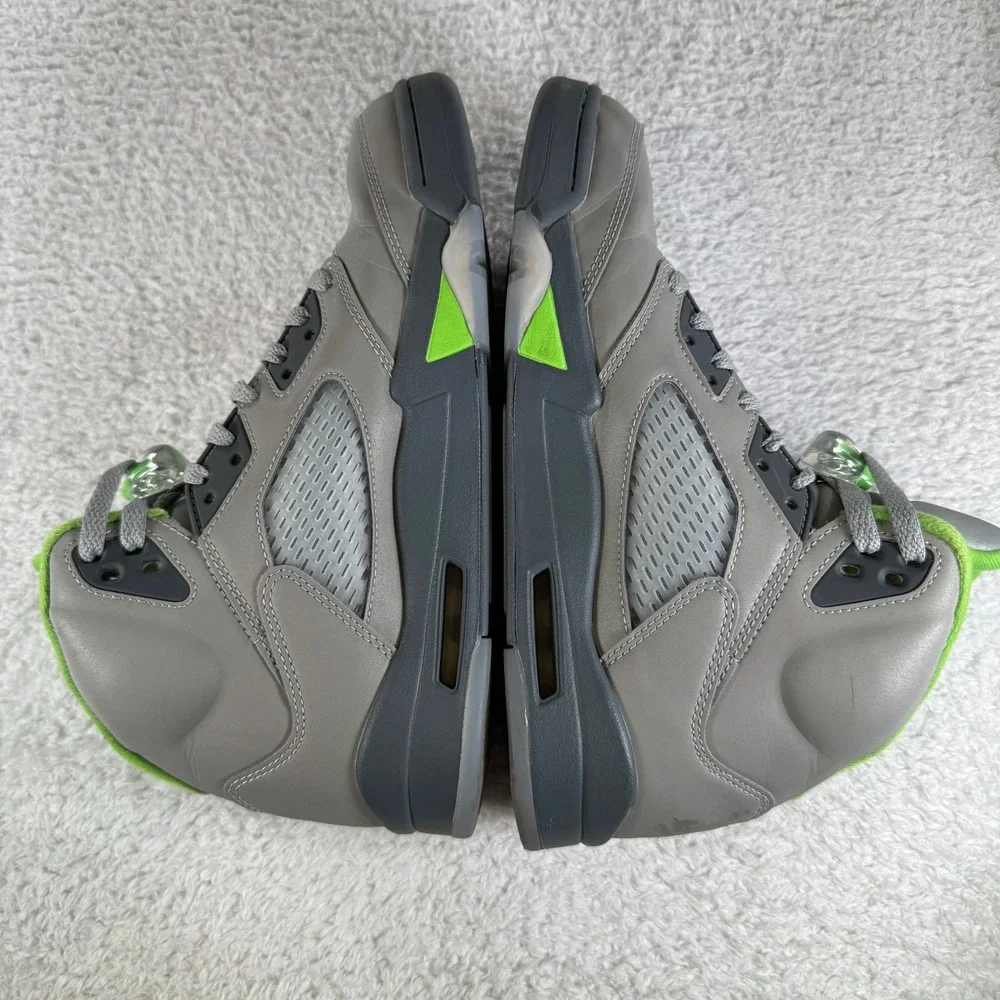 Nike Air Jordan 5 Retro Green Bean Size 10 Men's Sneakers OG Reflective Metallic